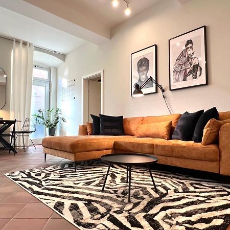 Design-Suite Am Markt เพียร์นา ภายนอก รูปภาพ