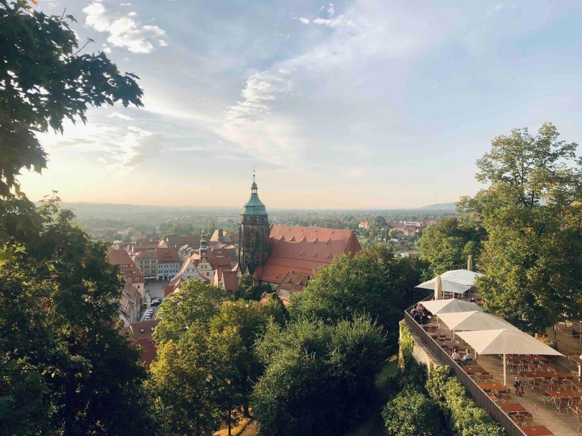 Design-Suite Am Markt เพียร์นา ภายนอก รูปภาพ